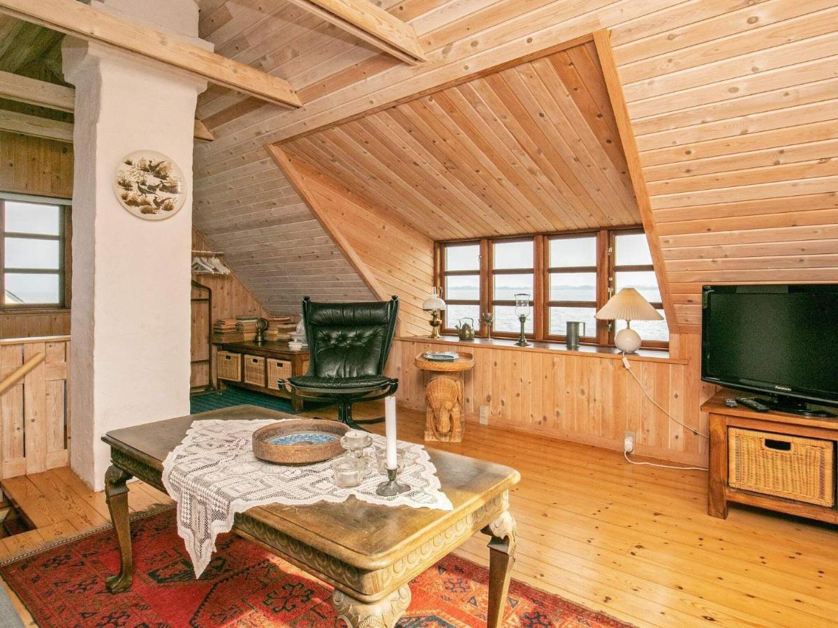 4 Person Holiday Home In Mesinge Exterior photo